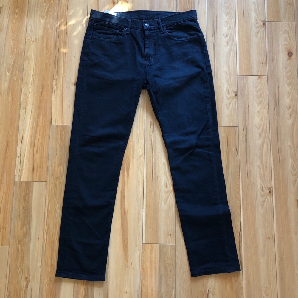 Men’s black Levi’s 511 slim jeans